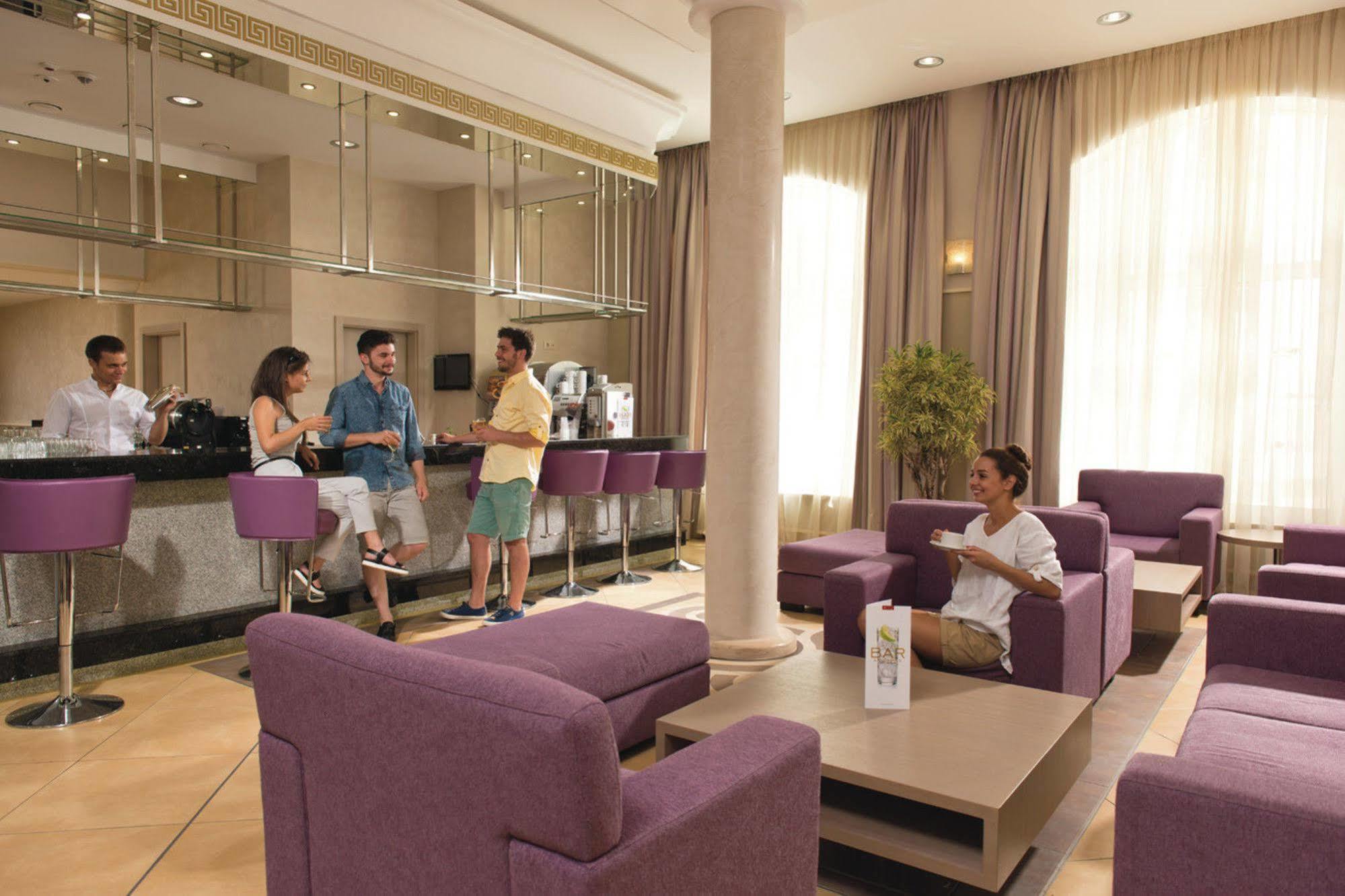 סאני ביץ' Clubhotel Riu Helios Paradise מראה חיצוני תמונה